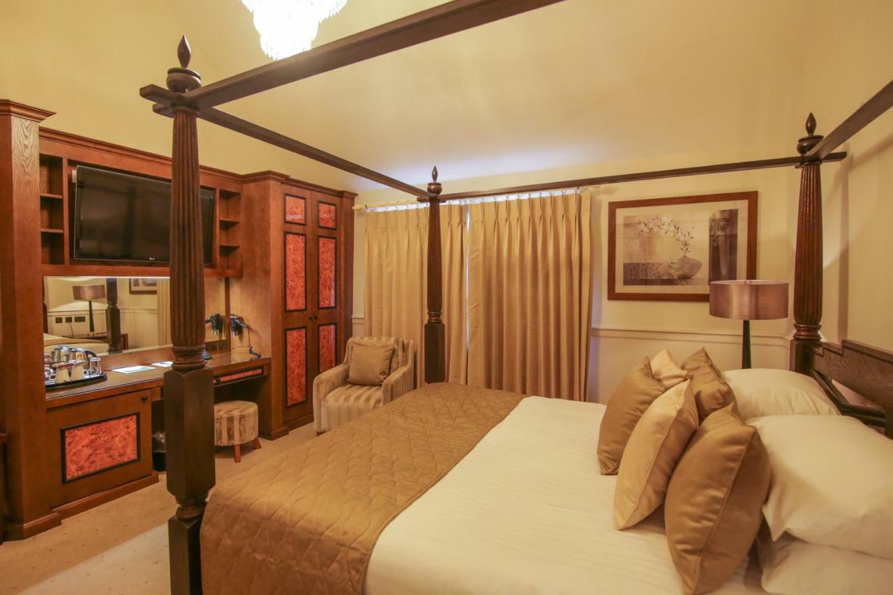 Tracy Park Hotel & Country Club Doynton Екстер'єр фото